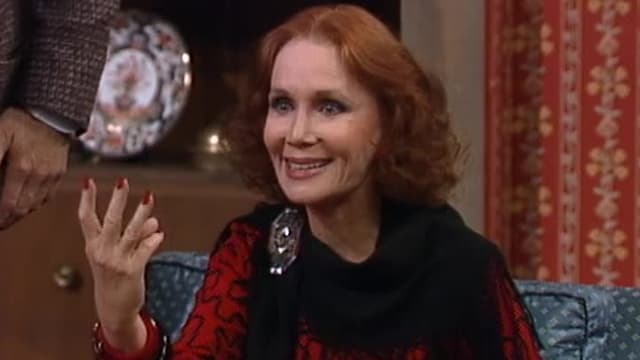S03:E17 - Raging Housekeeper