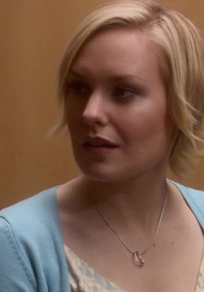Watch The 4400 S02:E14 - Carrier - Free TV Shows | Tubi