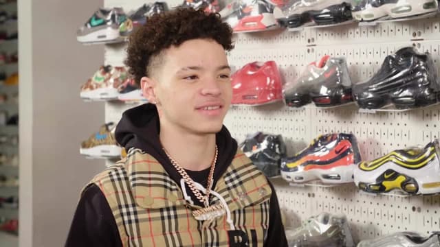 S03:E08 - Lil Mosey and Lil Wayne Go Sneaker Shopping With Complex