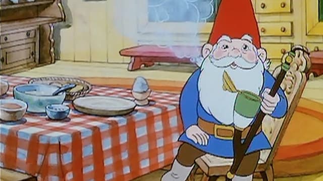 S01:E05 - Building a House