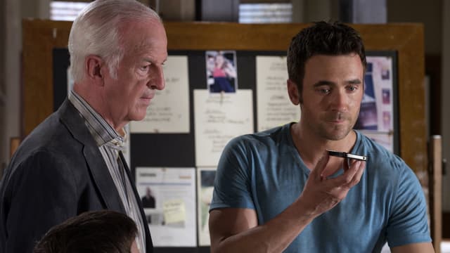 S04:E04 - Republic of Doyle: S4 E4 - Carlotta's Way