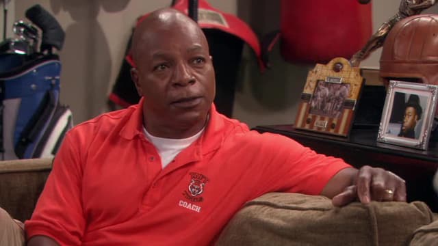 S01:E106 - Snoop / Fat Kid