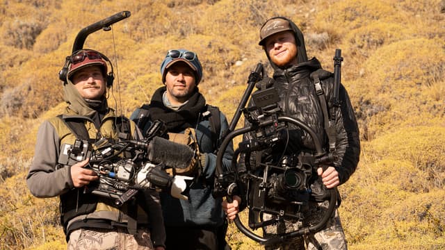 S01:E06 - A Year in the Wild