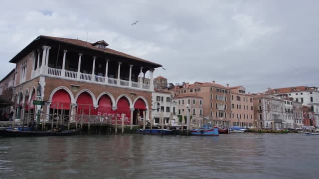 S01:E13 - Moods of Venice