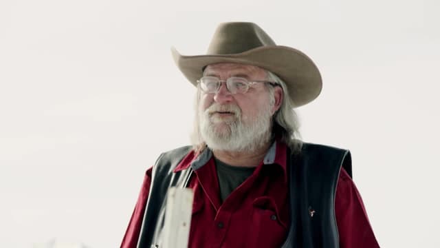 S01:E04 - Murder on the Prairie
