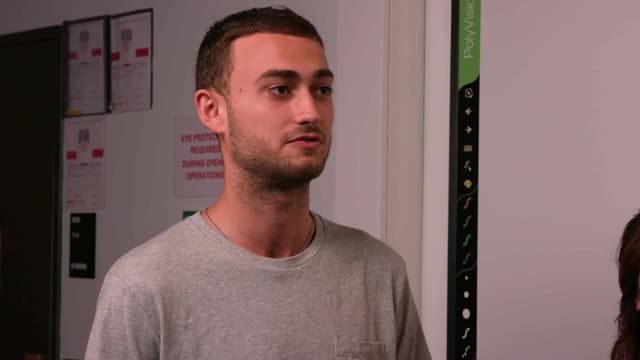 S02:E08 - Budding Ideas