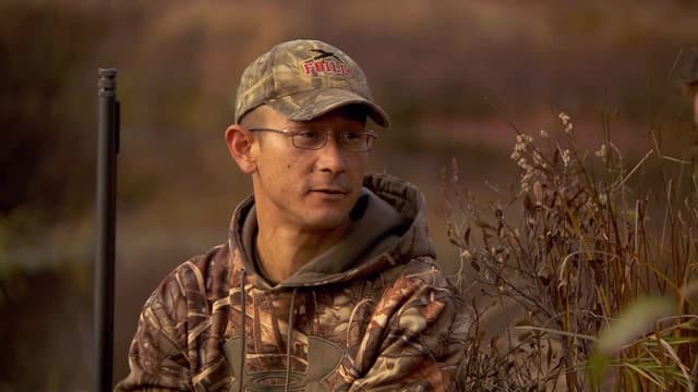 S01:E08 - Silent Heroes