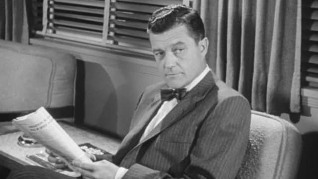 S01:E01 - The Rub Out