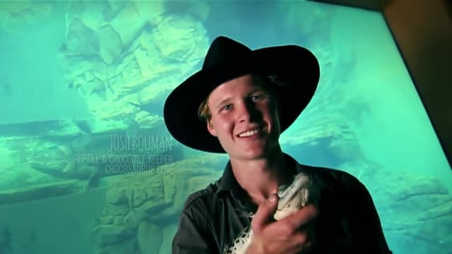 S01:E01 - Darwin Northern Territory