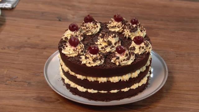 S01:E10 - Episode 10