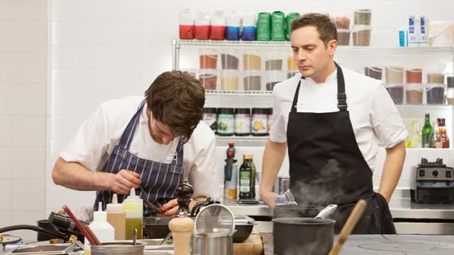 S10:E34 - London and South East Dessert