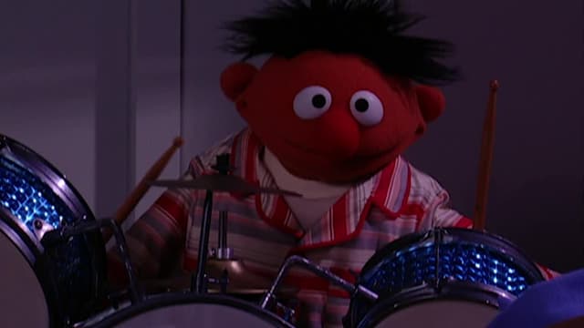 S35:E11 - The Cute but Not So Fuzzy Four