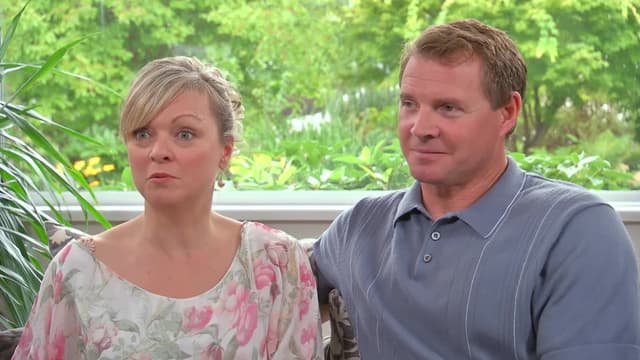 S02:E01 - Joyce and Steven