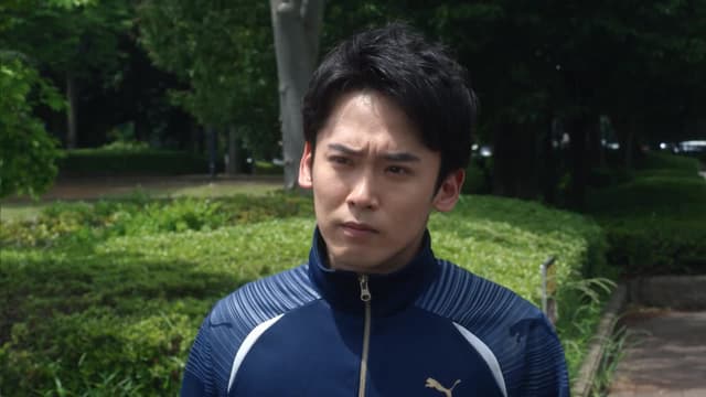 S01:E09 - The Present for Each