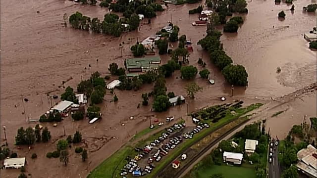 S01:E05 - Flood