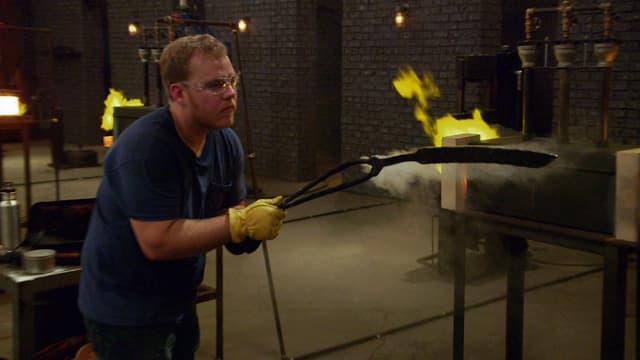 S07:E21 - Darb Sri Gun Chai Battle Sword