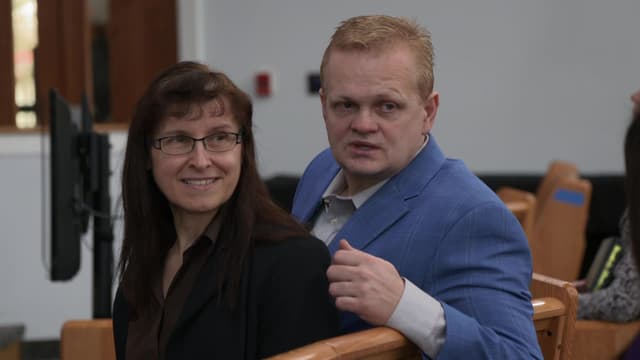 S01:E01 - Time to Set You Free