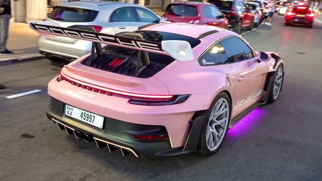 S01:E16 - Rare Supercars From Dubai Cruise Through Monaco