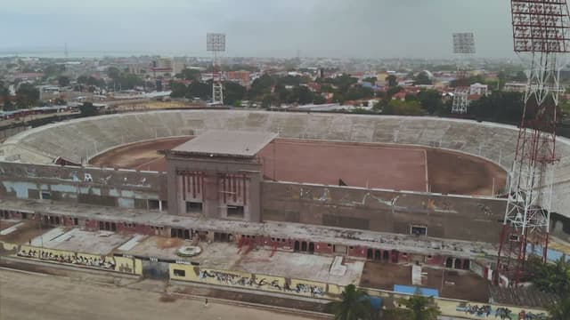 S08:E01 - The Good, Bad and Abandoned