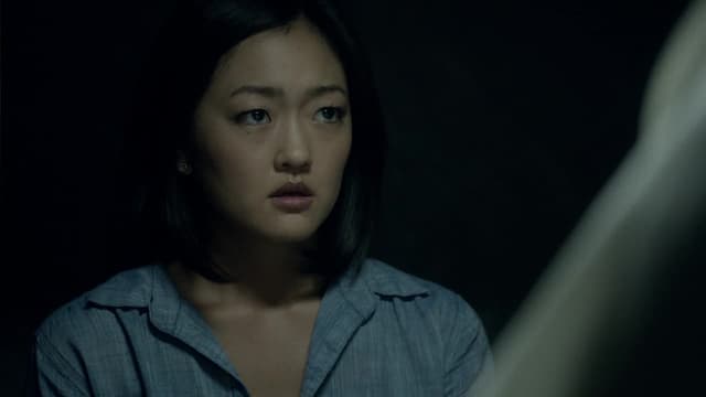 S02:E02 - She's Dying