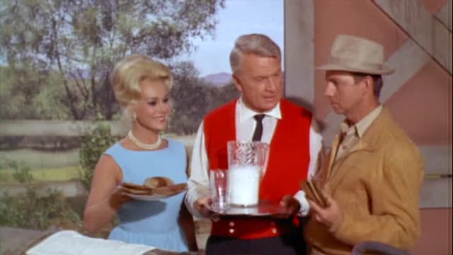 S01:E32 - Uncle Ollie