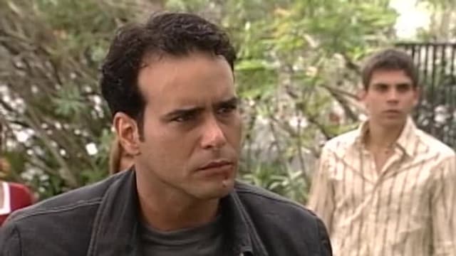 S01:E143 - Capítulo 143