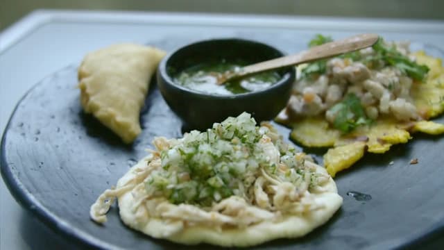 S01:E10 - Colombia