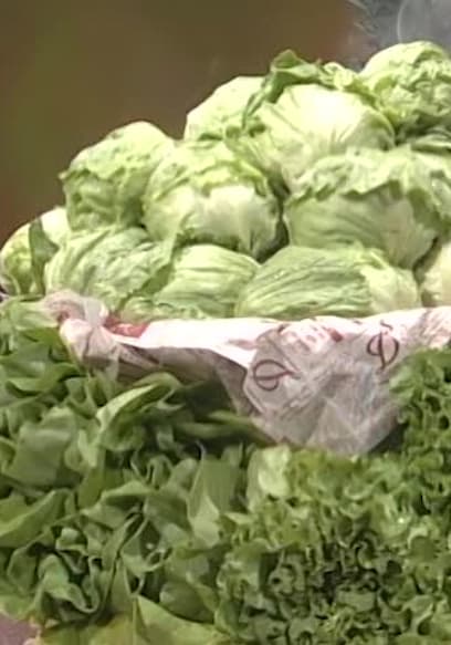 S07:E19 - Lettuce poster