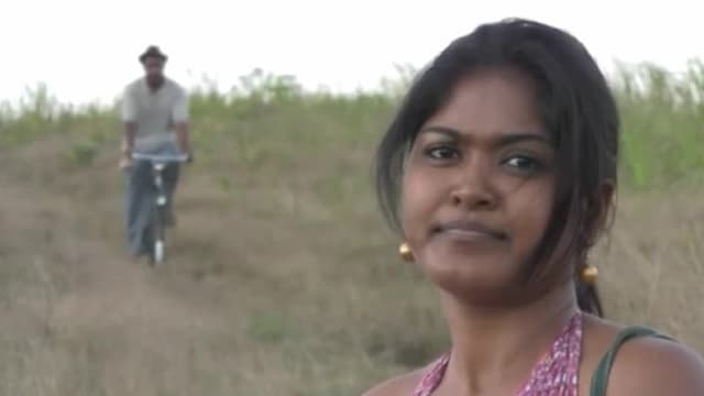 S01:E13 - Sugarcane, Rotten Fish and Obeah