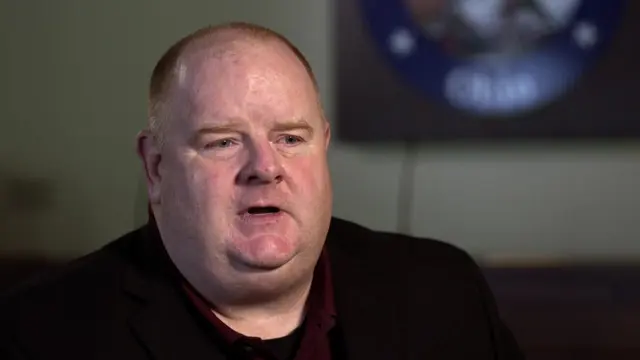 S02:E01 - The Pizza Delivery Murder