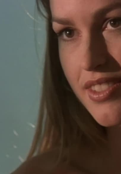 S04:E07 - Swimming Naked poster