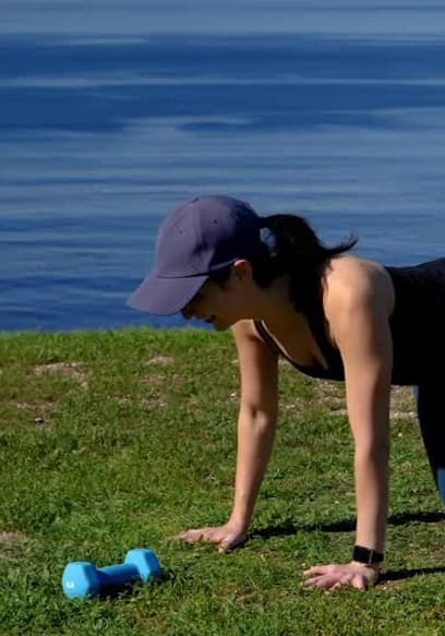 S01:E07 - 30 Min Full Body Strength Workout With Dumbbells poster