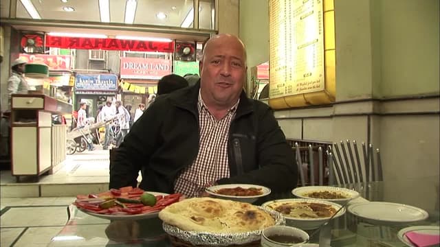 T02:C09 - S02:E09 - Delhi