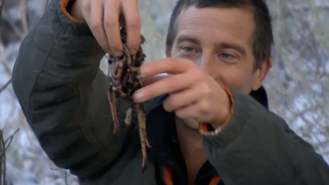 S01:E09 - L.A. Unplugged