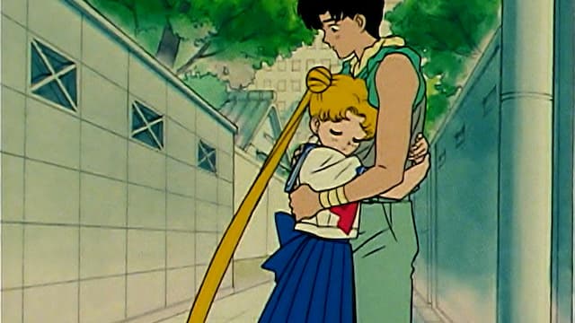 S02:E15 - Usagi Devastated: Mamoru Declares a Break-up