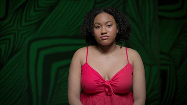 S01:E01 - Are All Men Created Equal?