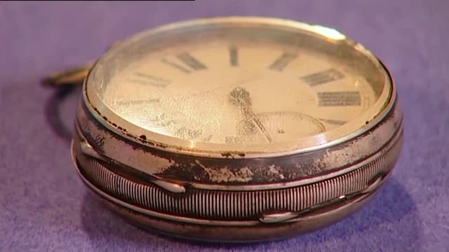 S01:E10 - Nottingham