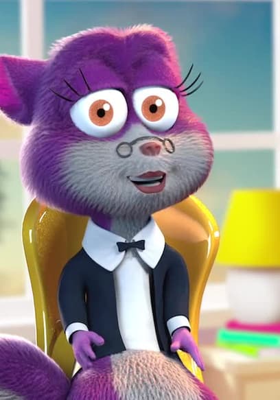 Holly Hippo's Book Club: Cinderella Trailer