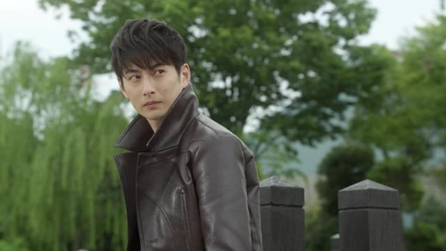 S01:E07 - A Future Shrouded in Fog