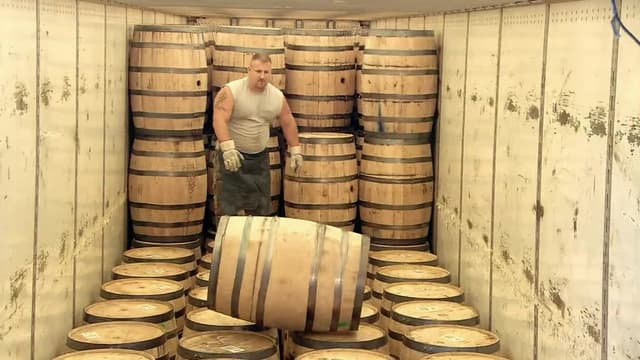 S05:E19 - Wooden Barrels