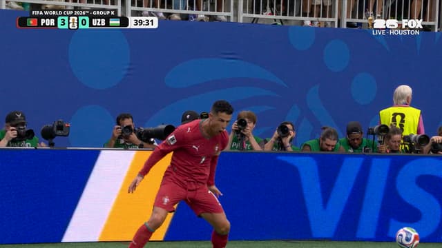 S2026:E135 - Cristiano Ronaldo nets second goal in first half, extending Portugal's lead over Uzbekistan