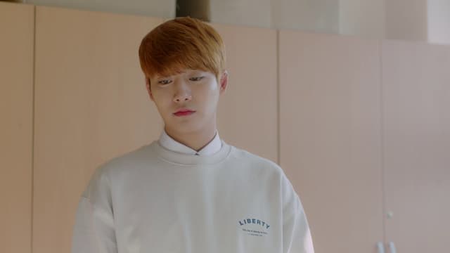 S01:E12 - Episode 12