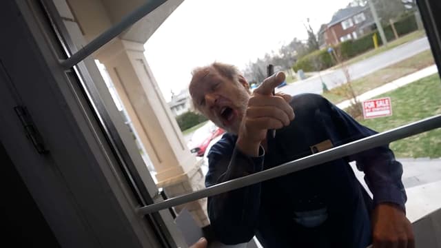 S01:E03 - A Stranger Entered Our House