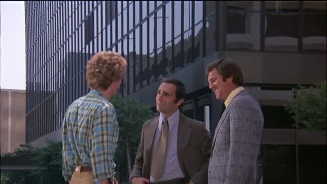 S01:E04 - Requiem for an Informer