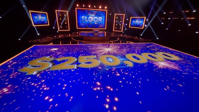 S05:E01 - New Year, New Floor