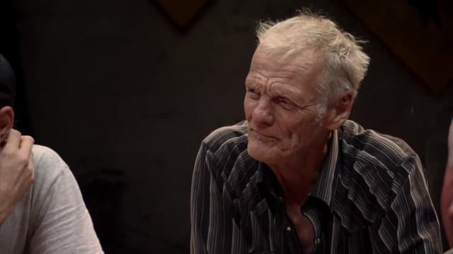 S01:E10 - After the Crash