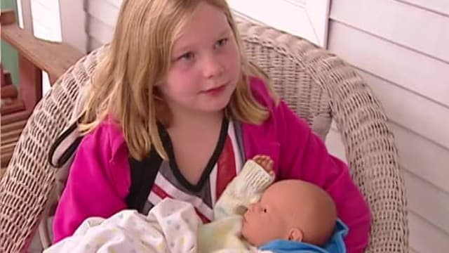 S01:E09 - Susan Rae and Janine Davies