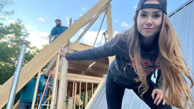 S01:E17 - Cabin Gets a Massive Addition!