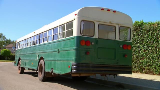 S03:E13 - A Growing Family Looks for a Mobile Tiny House in Fullerton, CA