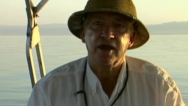 S01:E22 - Pontoon Pandemonium on the San Andreas Fault: Salton Sea